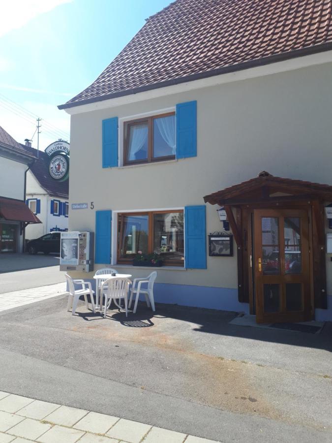 Gaestehaus Pension Waldhorn Weilen unter den Rinnen Екстериор снимка